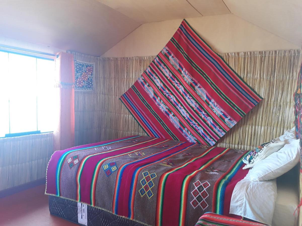 פונו Uros Titicaca Marca Lodge מראה חיצוני תמונה